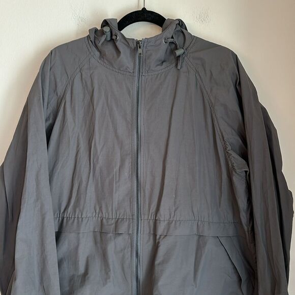 Eileen Fisher Women’s lightweight hooded packable gray charcoal jacket large! - Picture 2 of 11